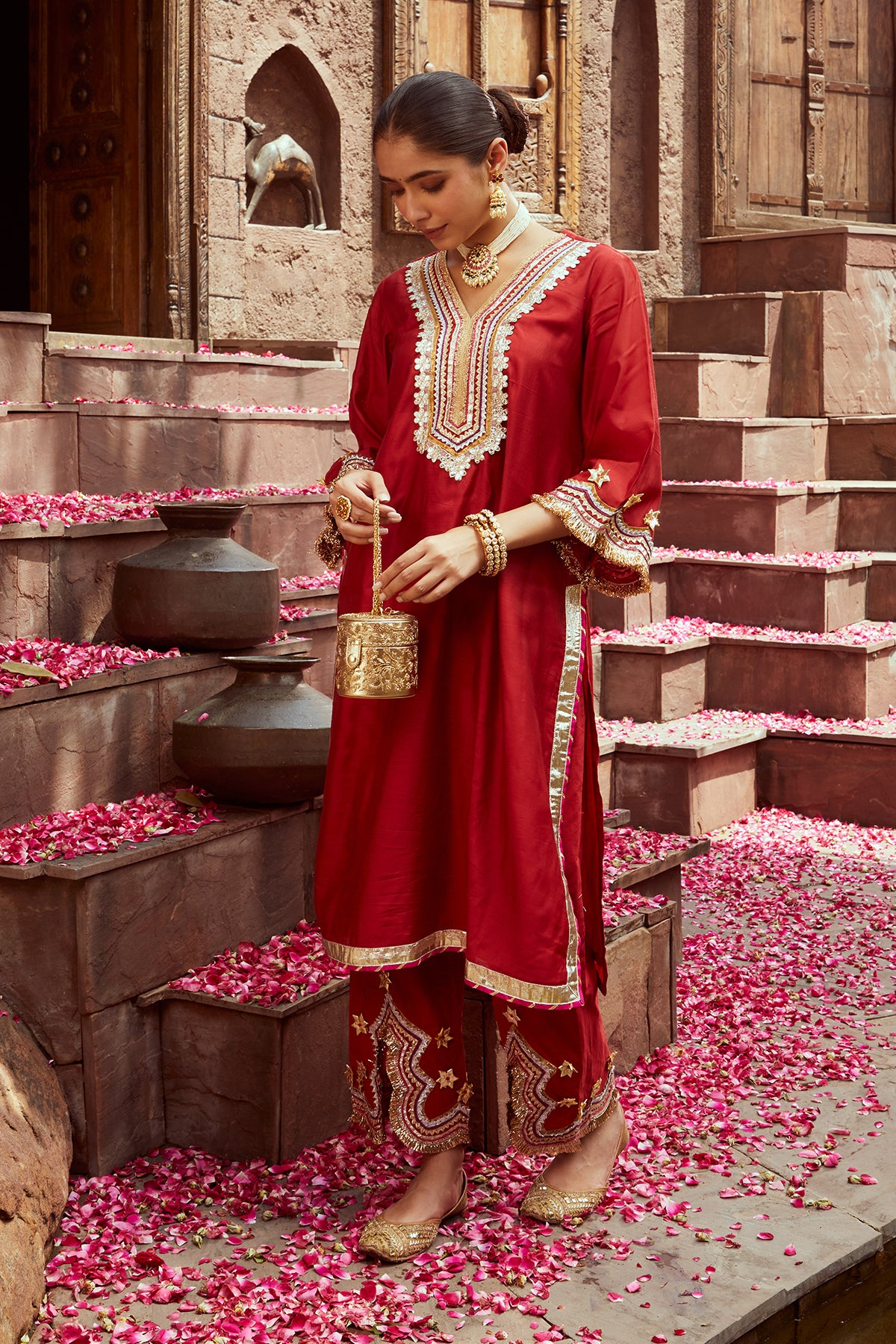Heer Embroidred Potli Bag