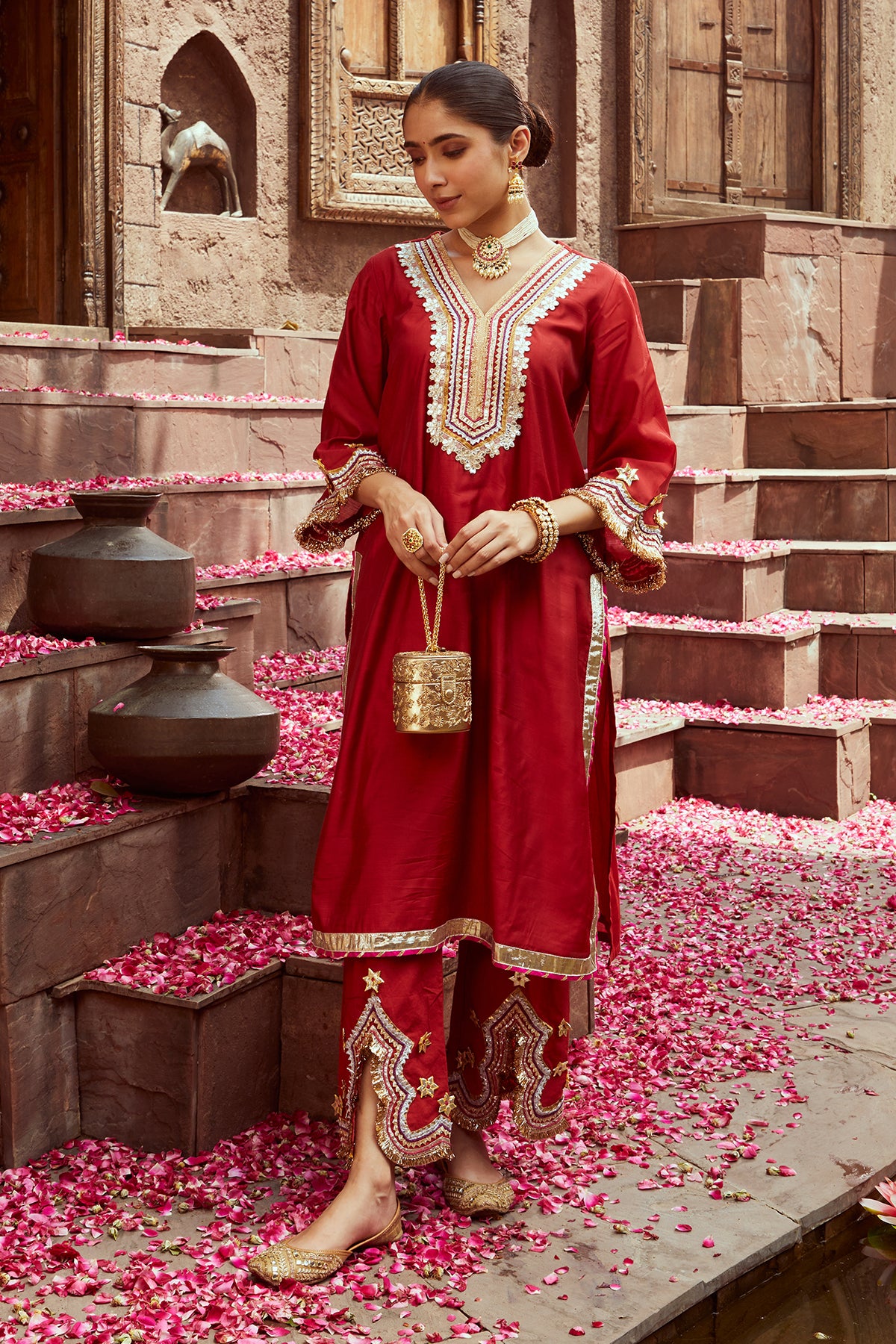 Heer Embroidred Potli Bag