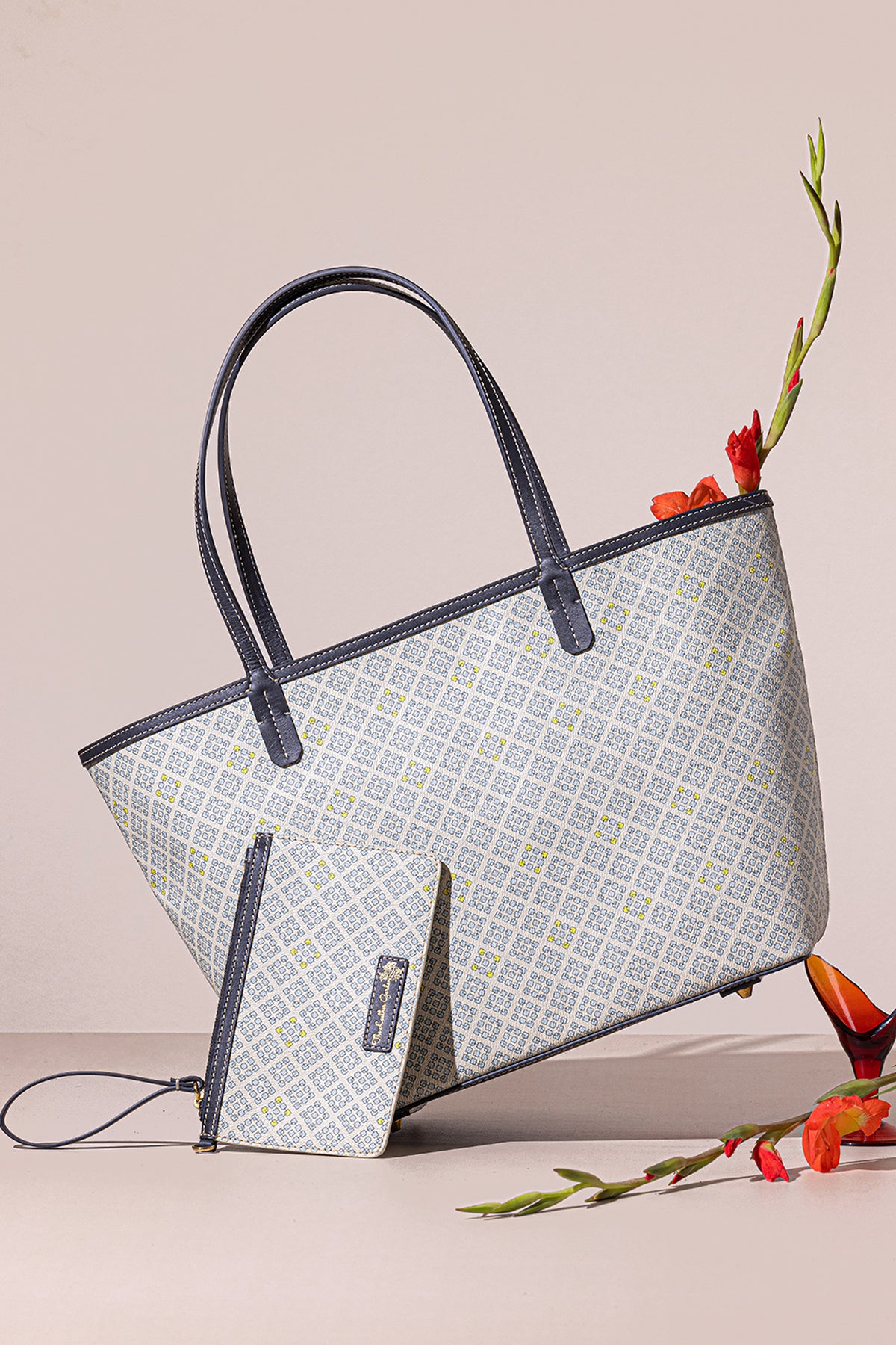 Malibu Tote Bag Icy Blue