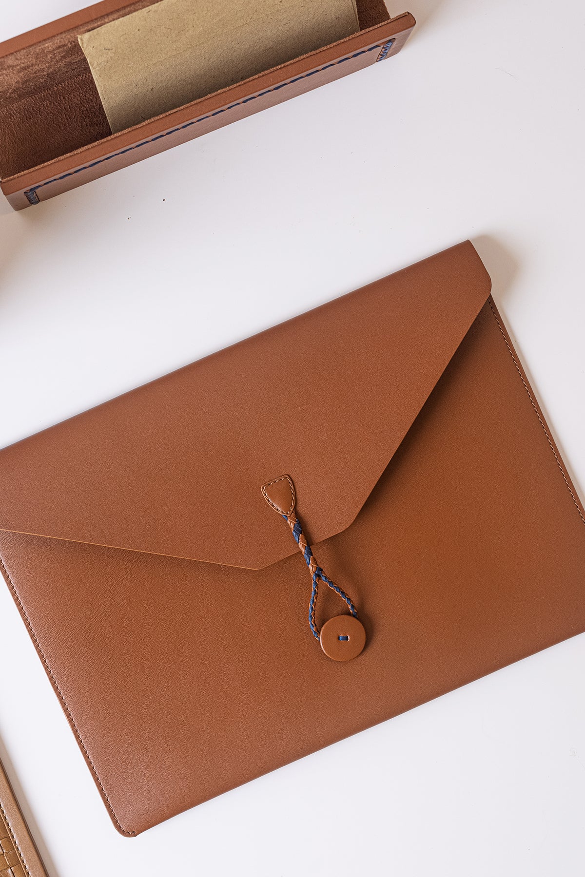 Cedar A4 Envelope - Whiskey