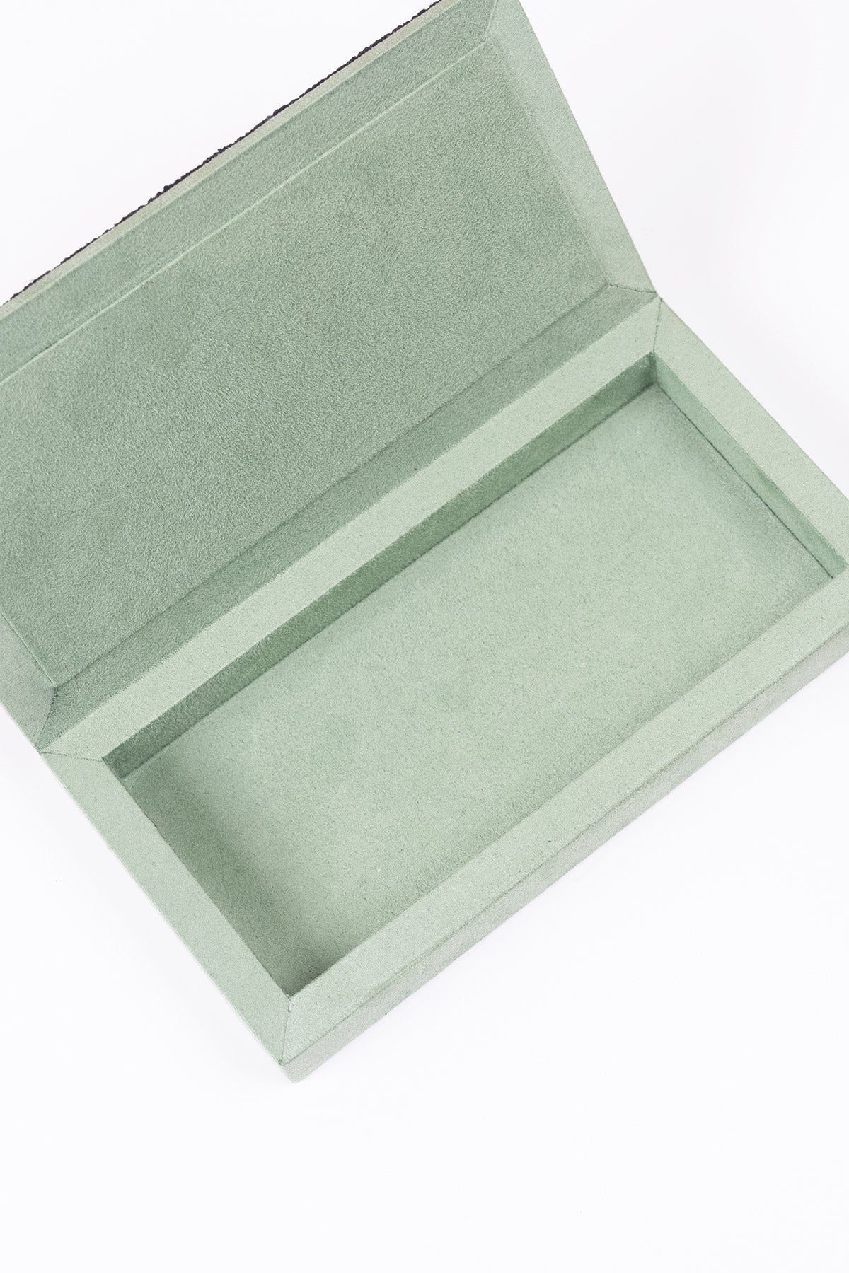 Velvet embroidery money box