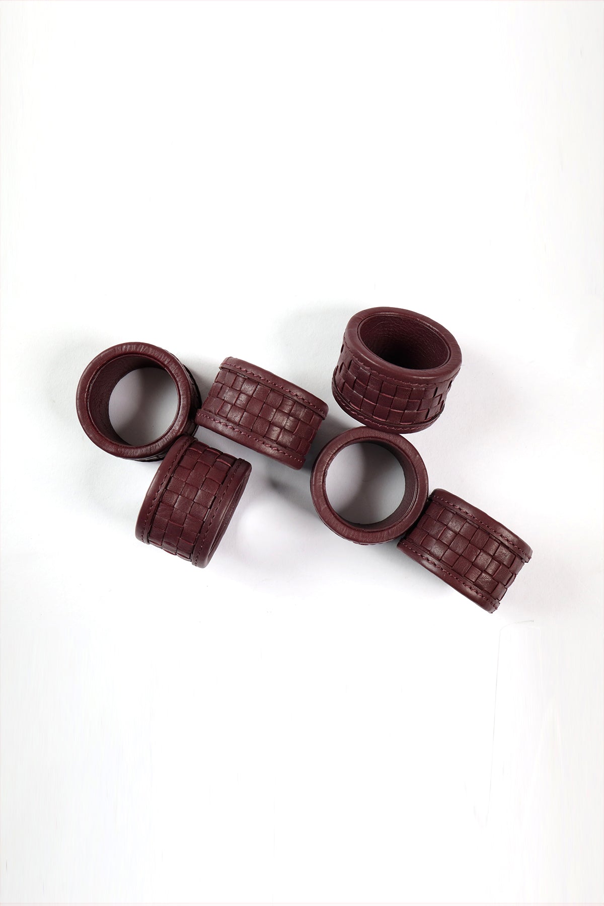 Oak Napkin Rings - sangria