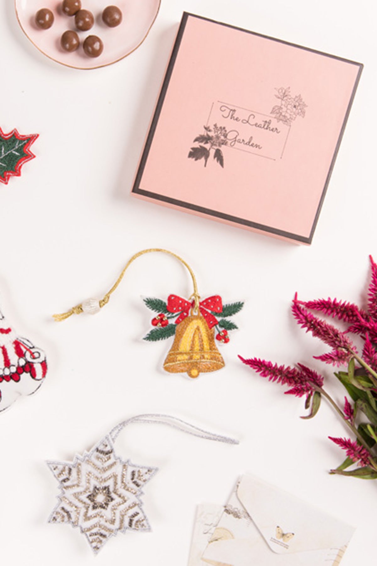 Santa Christmas ornaments
