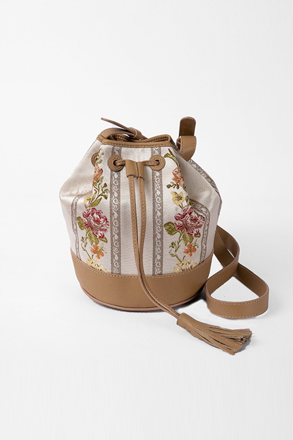 Begonia Beige Leather Bucket Bag
