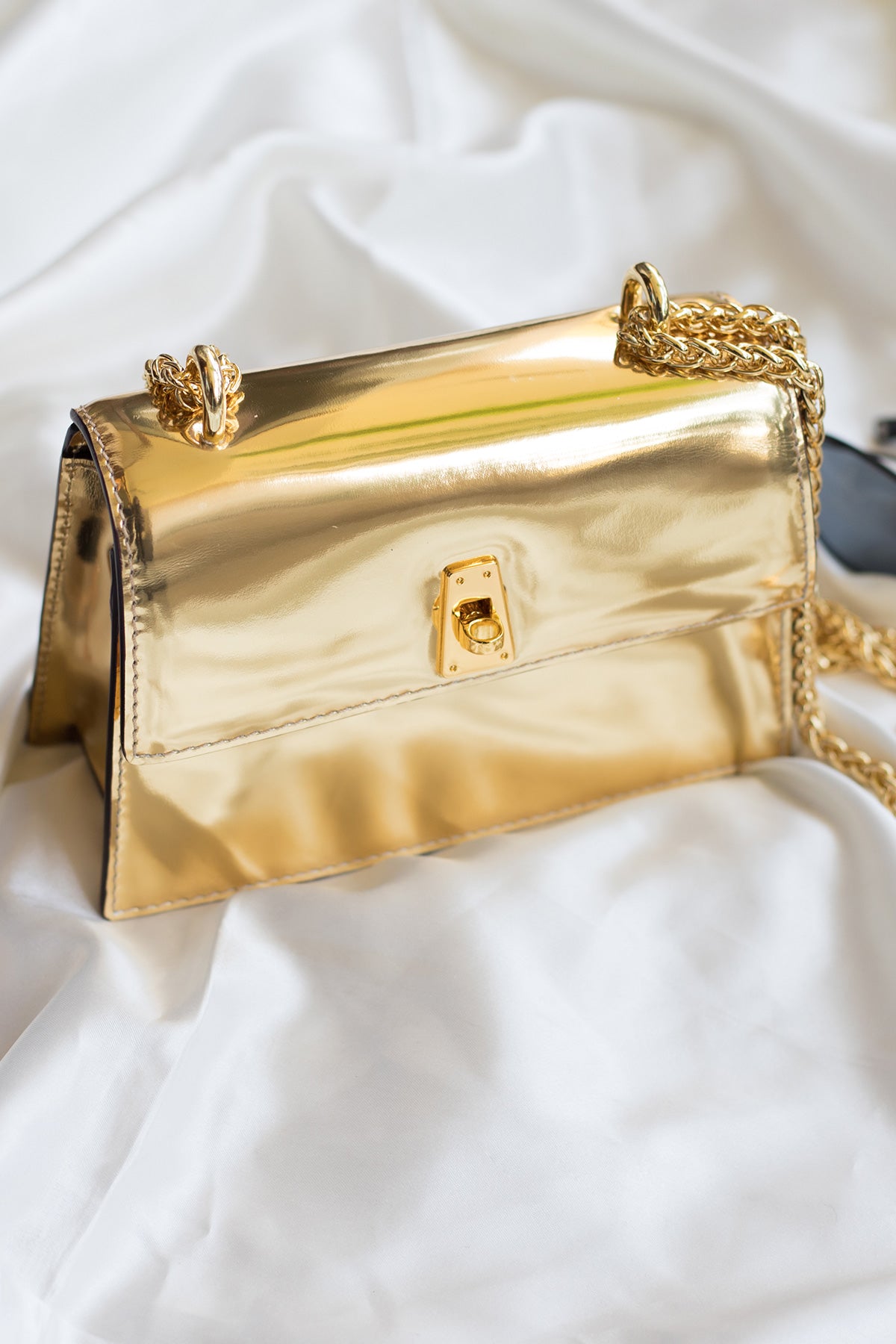 Primrose-Topaz Leather Shoulder Bag