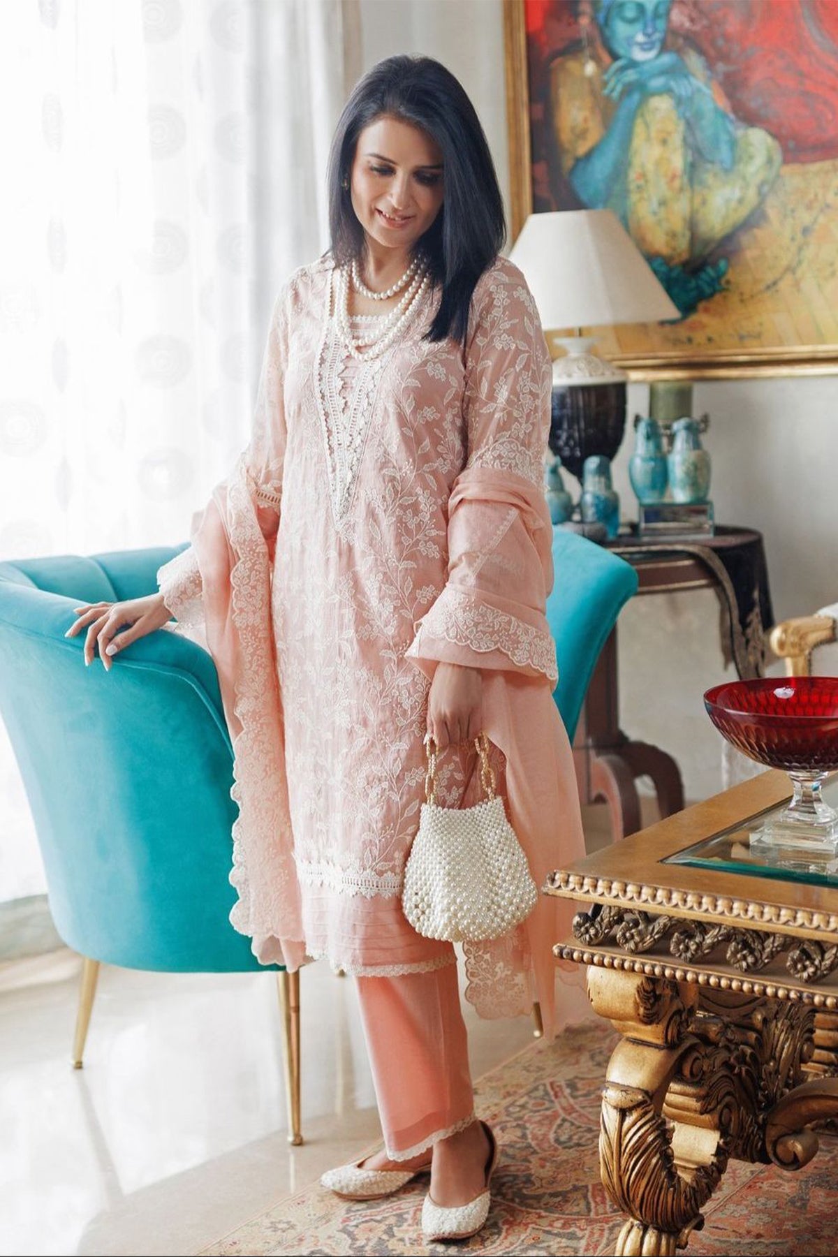 Divya Kapoor Gurwara with Guldavari Bag