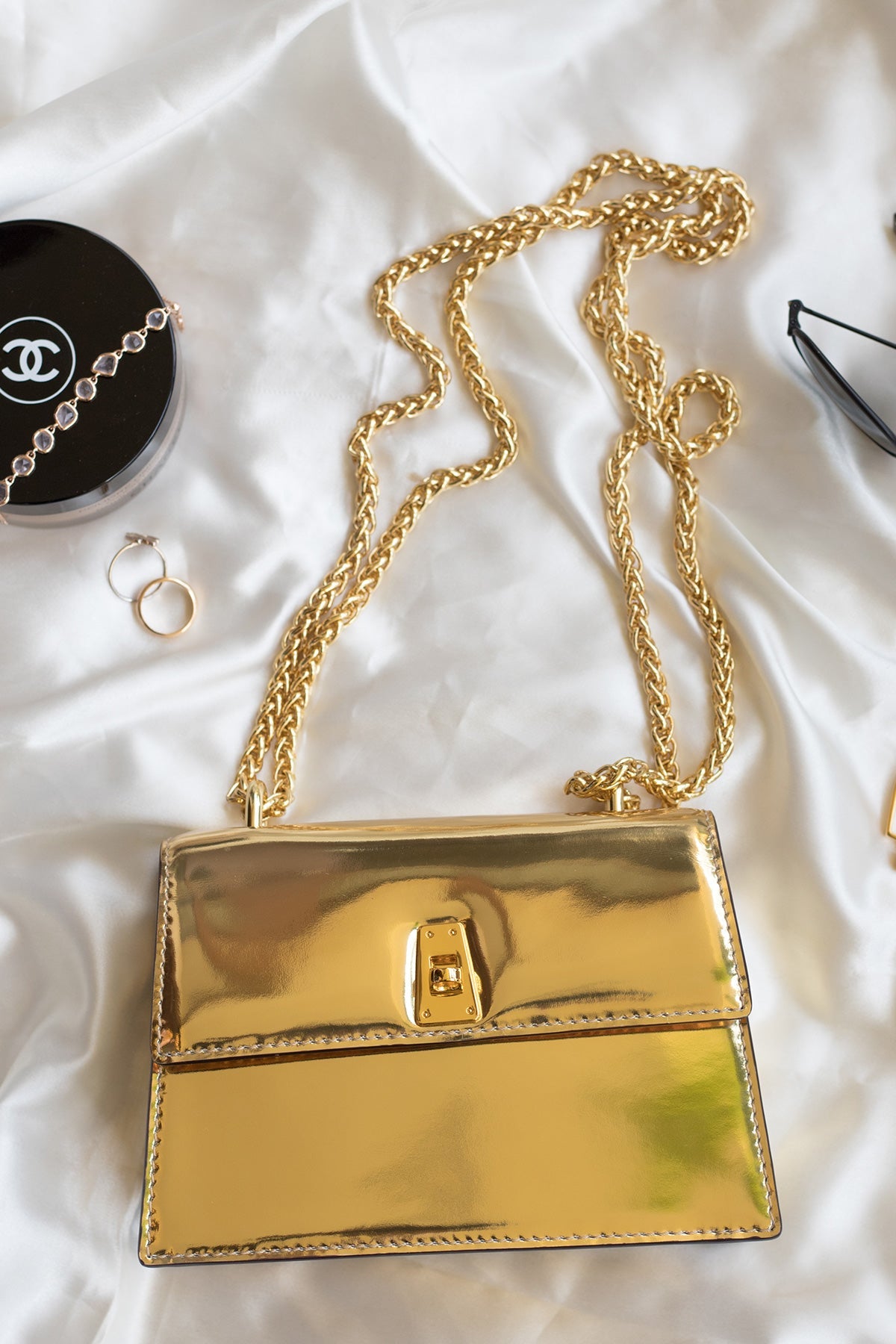 Divya Kapoor Gurwara with the Primrose Topaz Bag