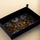Meera Catchall