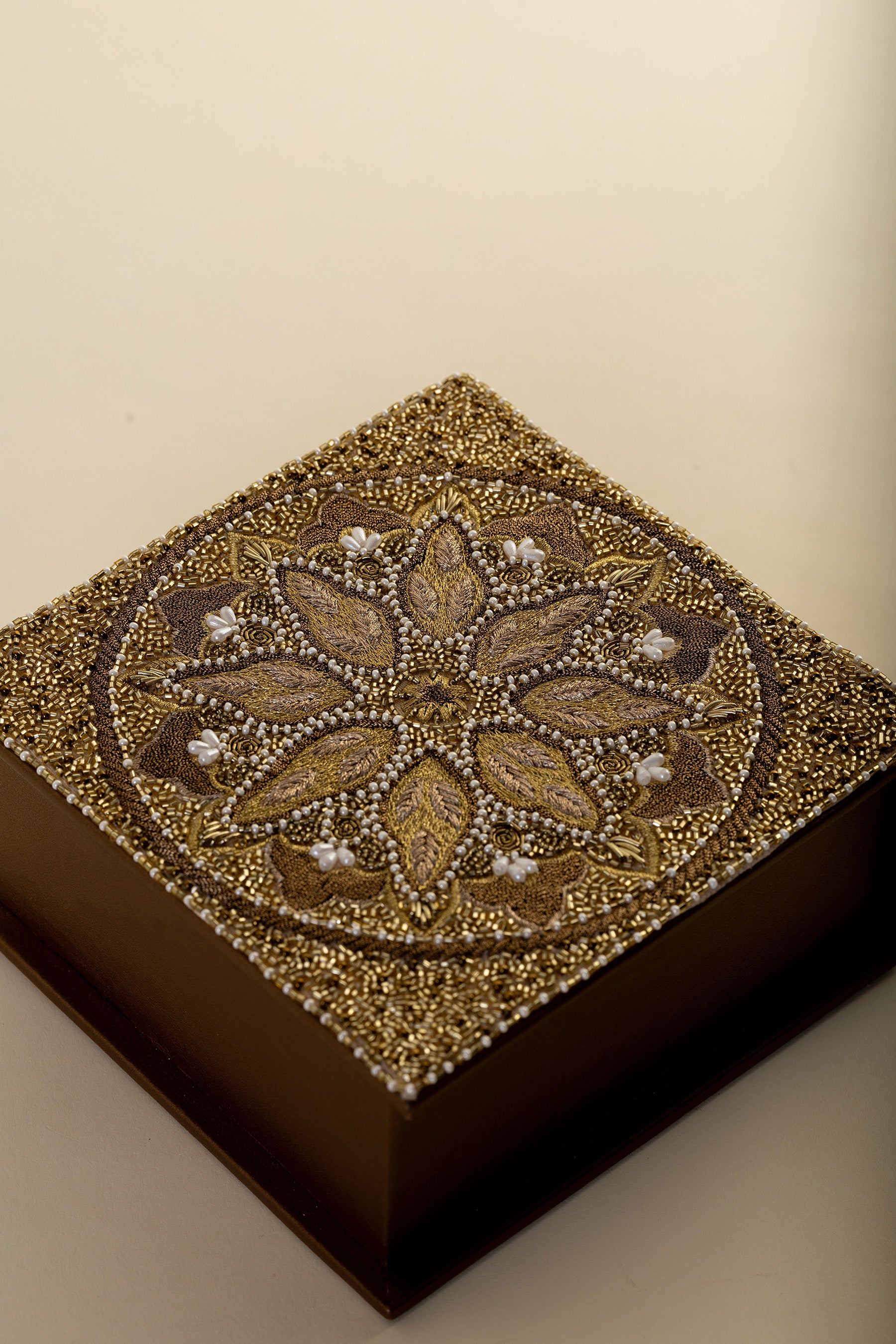 Tara Box