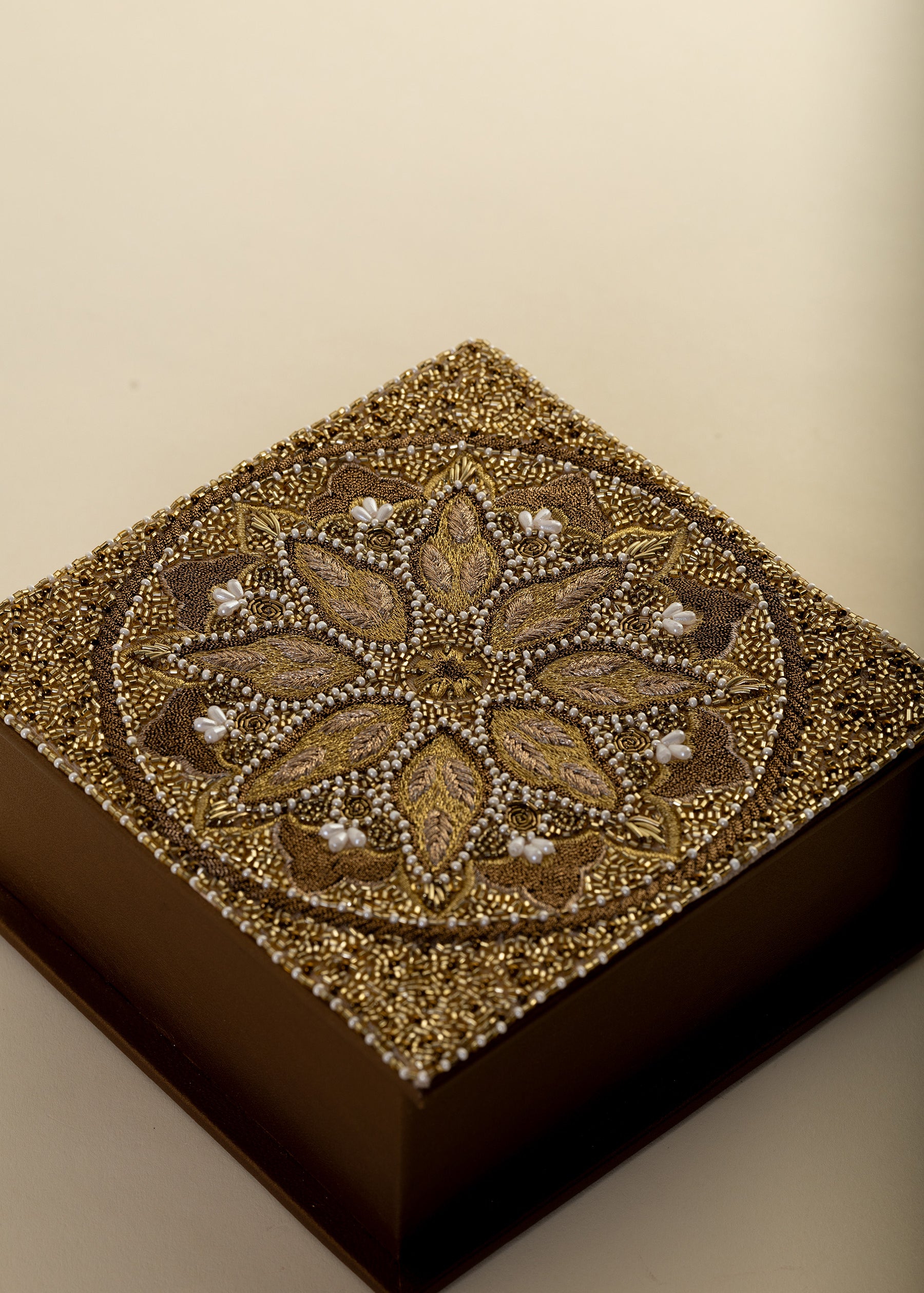 Tara Box