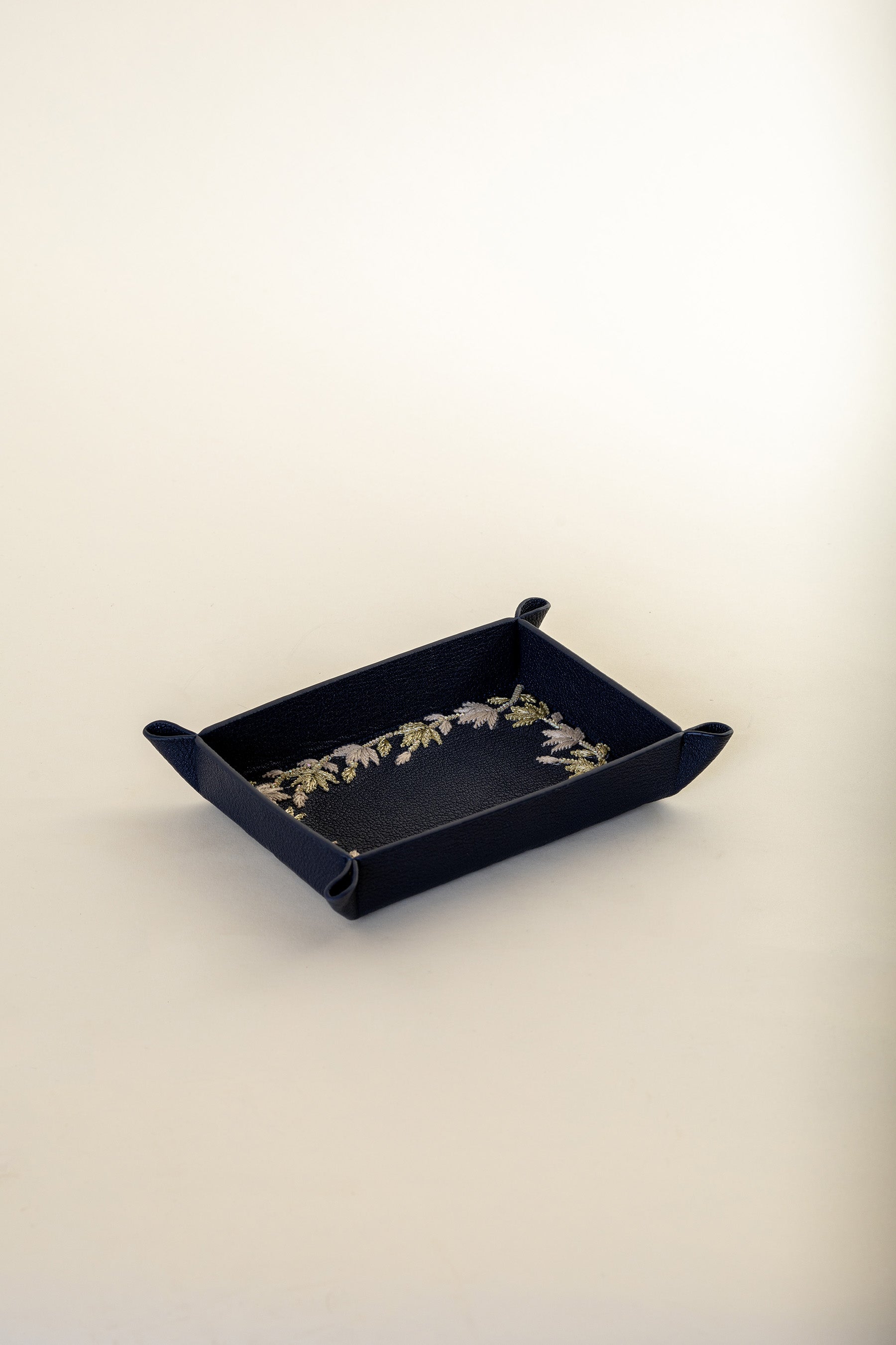 Geranium Navy Catchall