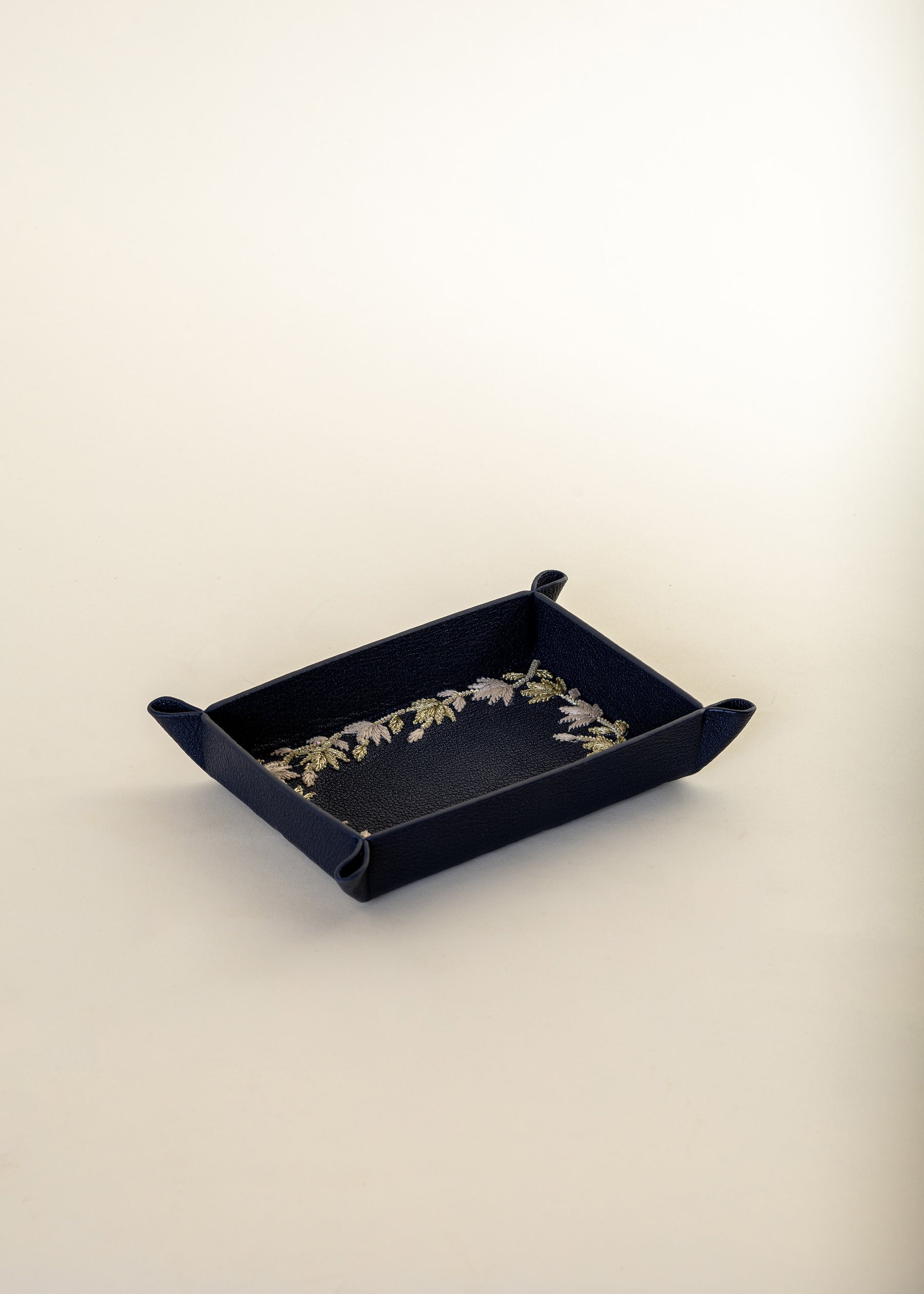Geranium Navy Catchall
