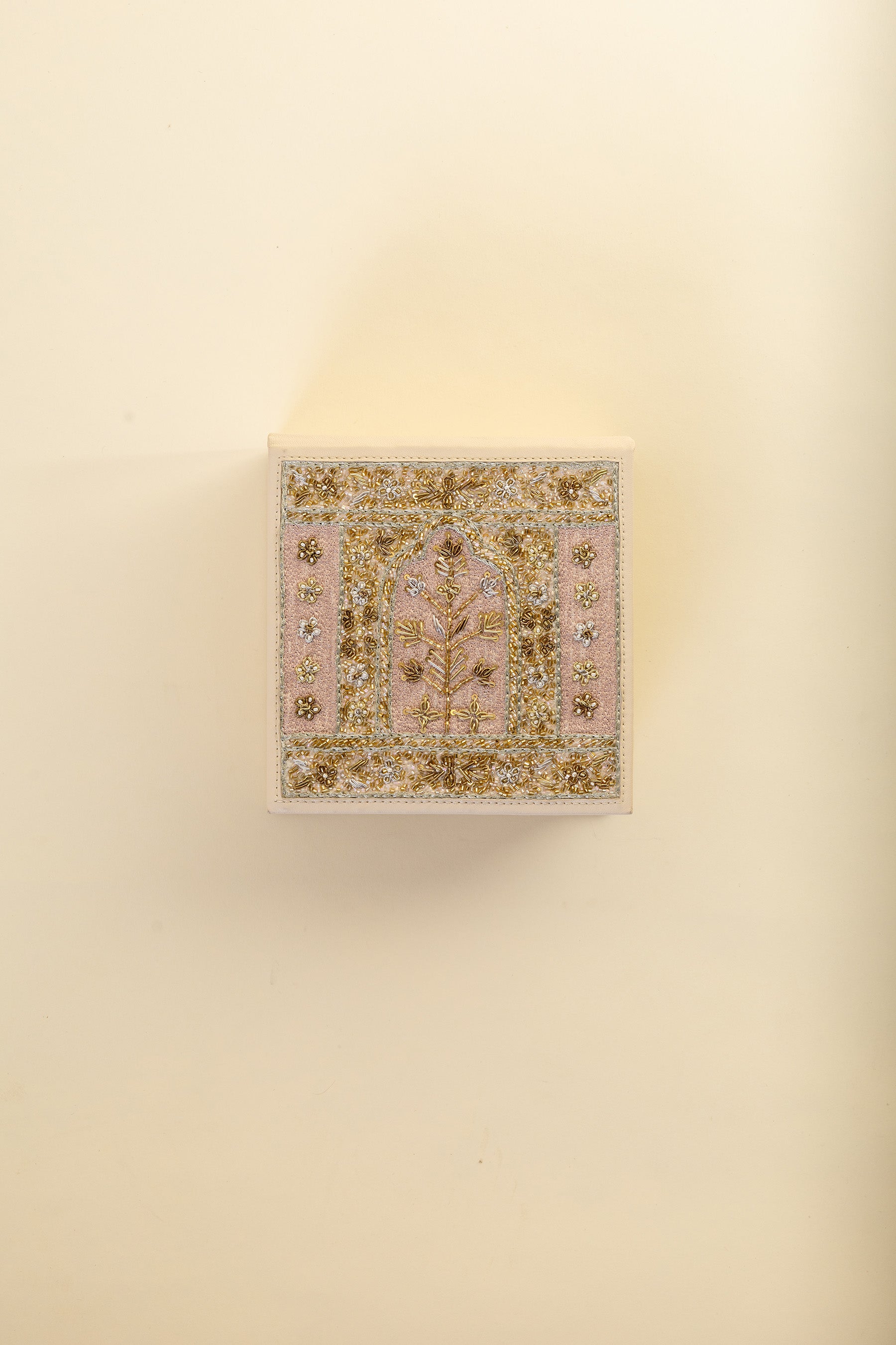 Mehfil Pink Box