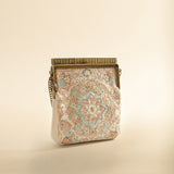 Nazm Clutch