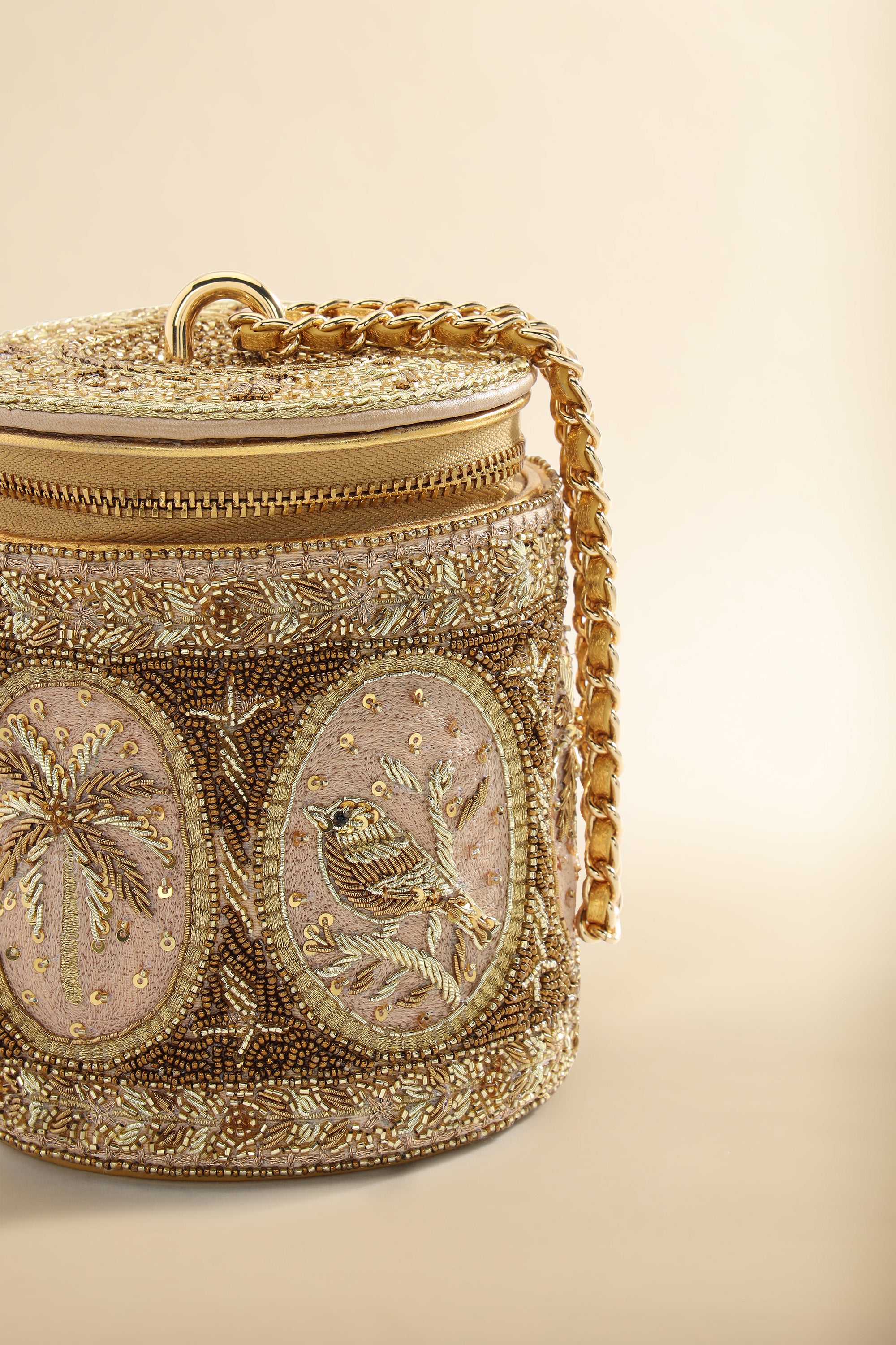 Meher Barrel Bag
