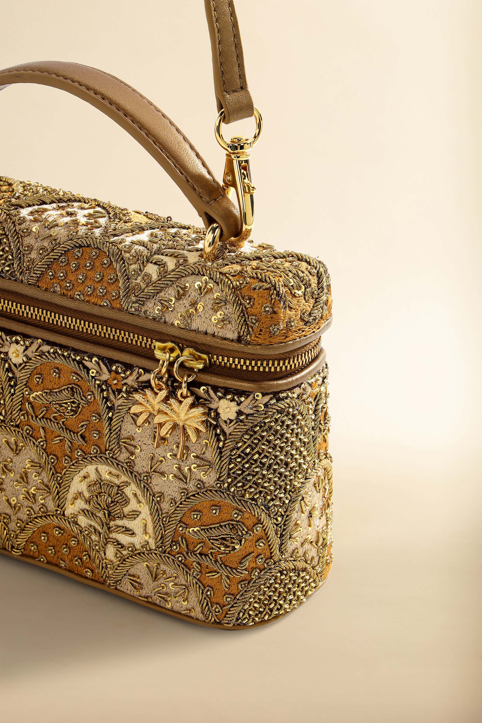 Adaa Vanity Bag