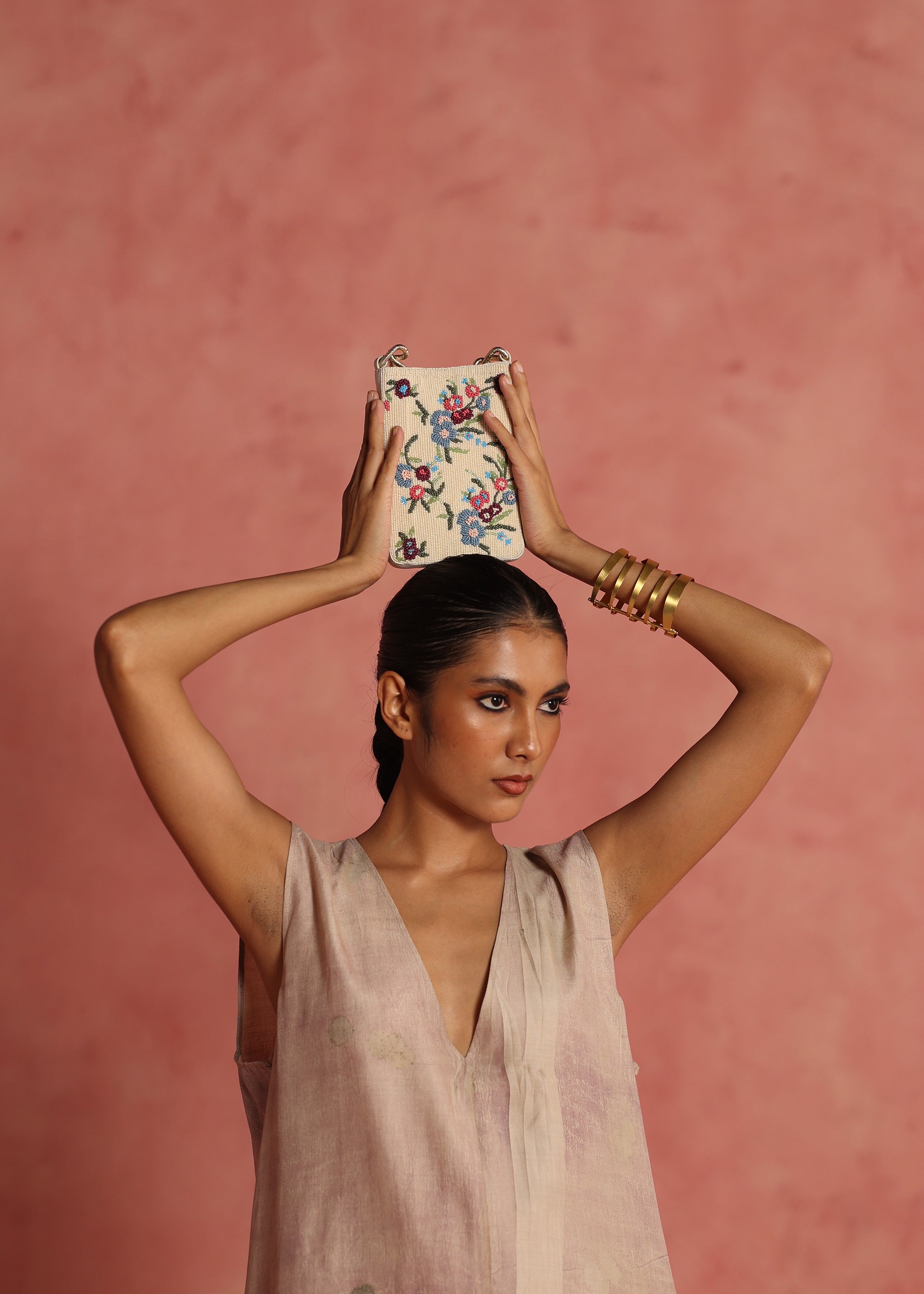 Fable Handheld Bag